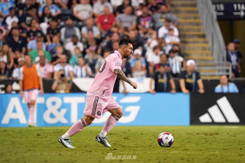 乒乓球是一 乒乓球是一