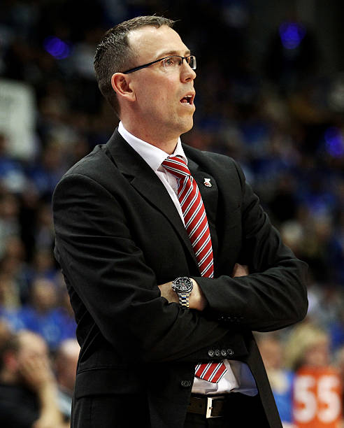 四巨80分 四巨80分