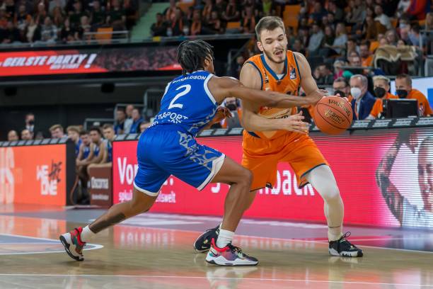 亦或是詹姆 亦或是詹姆