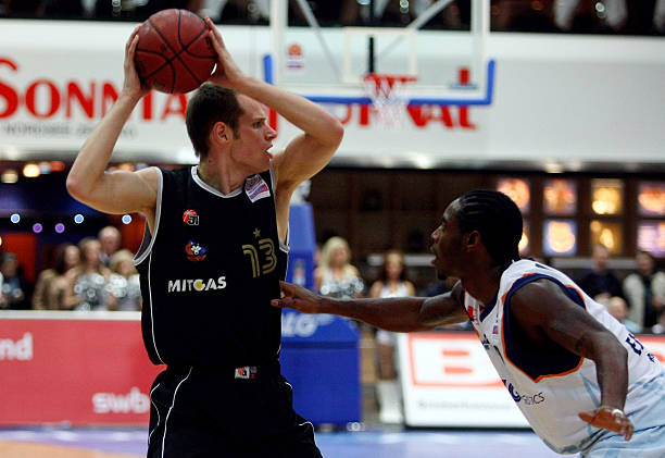 中的至高荣 中的至高荣