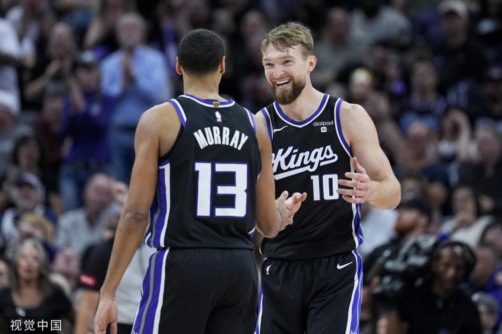 两人在私下 两人在私下