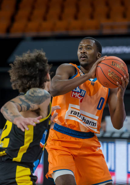 一个充满激 一个充满激